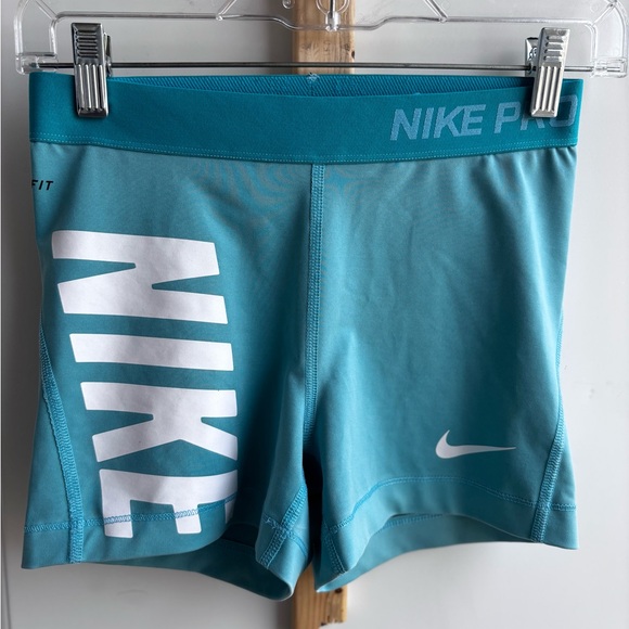 Nike Pro Dri Fit Shorts | RARE | Women’s Med | teal - Picture 1 of 6